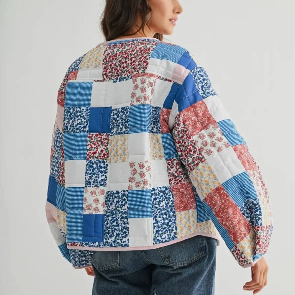 NEW WITH TAGS Camellia Patchwork Floral Women's Jacket - Picture 4 of 4